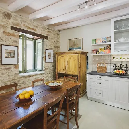 Casa Olea Kondomarion
